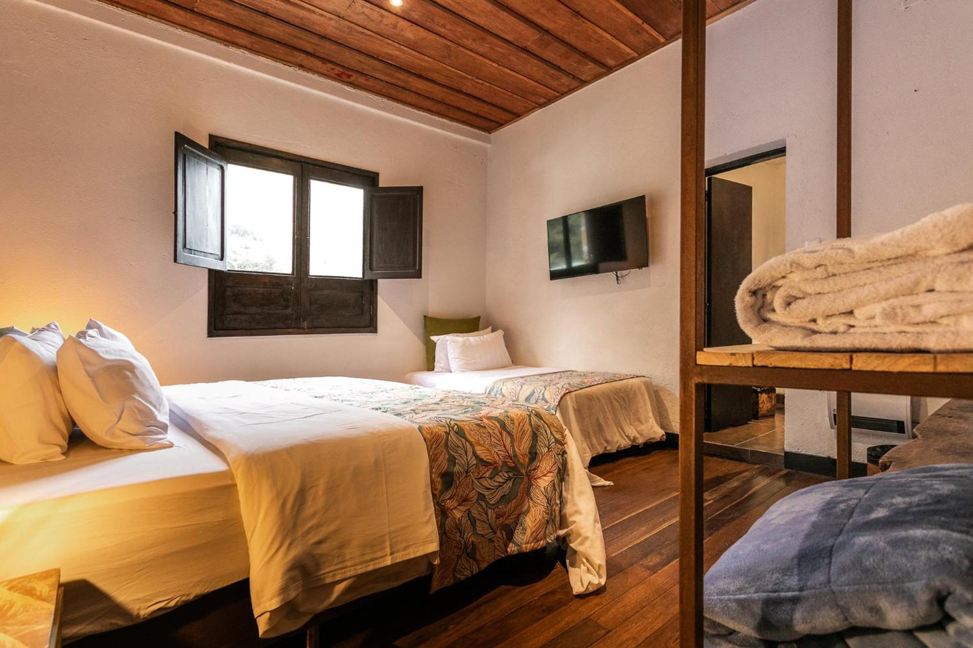 Hotel Termales Del Ruiz Gallinazo  Δωμάτιο φωτογραφία